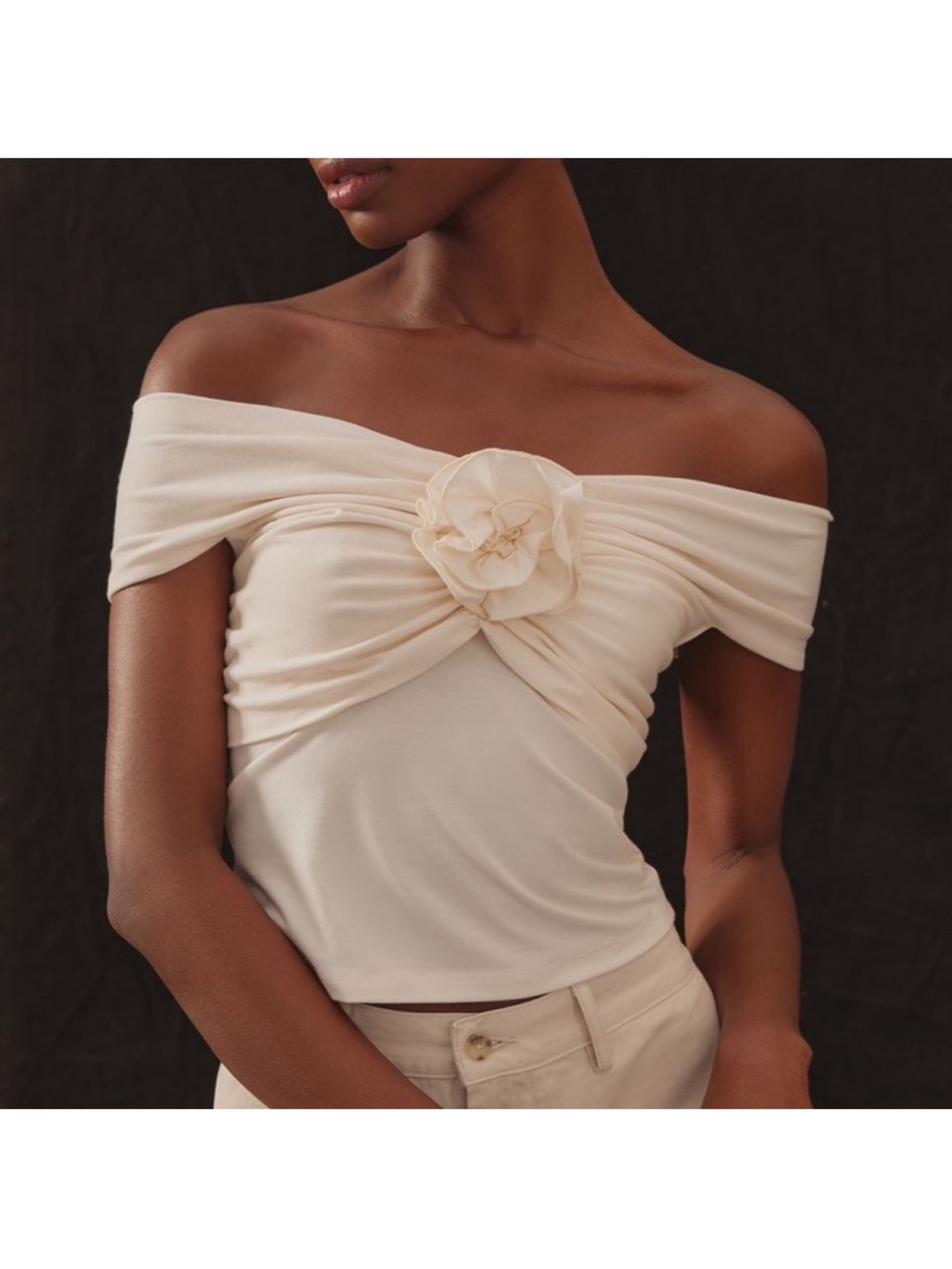 READ FOR SIZE INFO Reformation Cream Off-Shoulder Floral Twist Crop Top